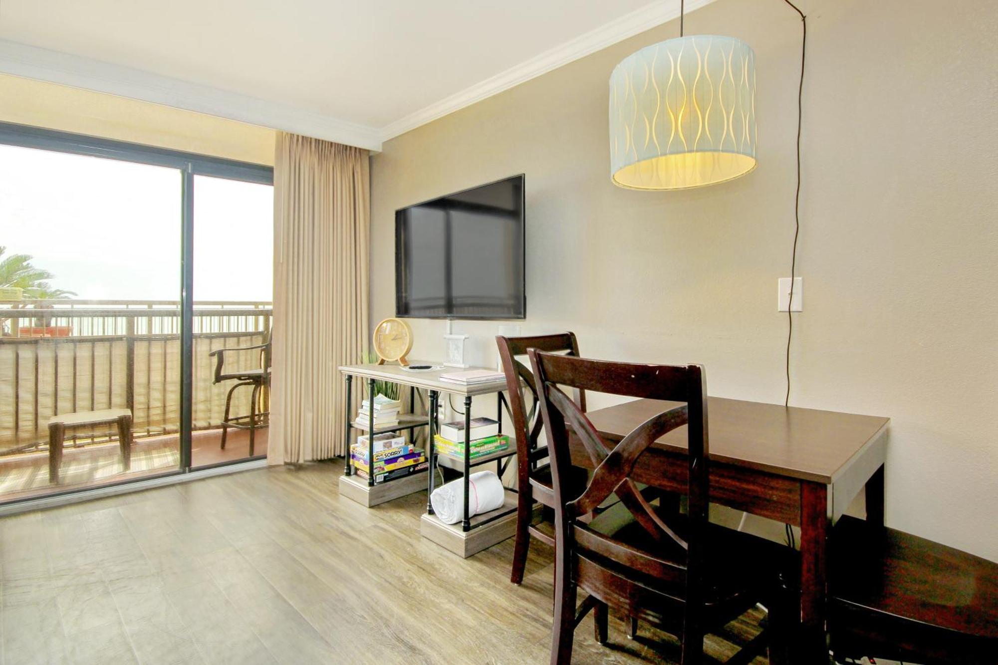 מירטל ביץ' Caravelle Resort Condos חדר תמונה